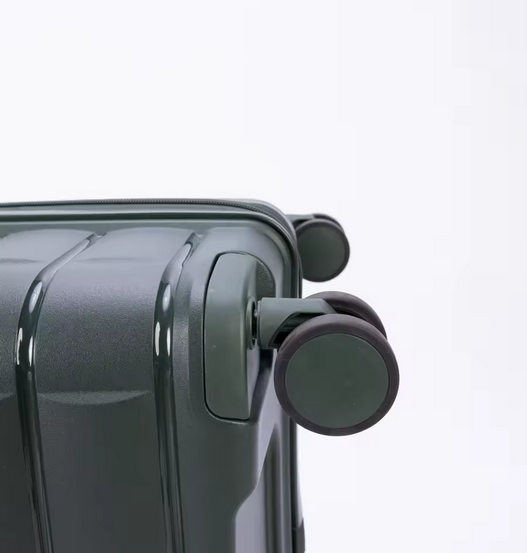 Classic Hard Shell Travel Suitcase