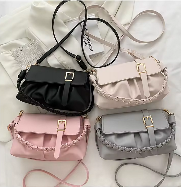 Crossbody Girls Leather Chains Handbag - BA0004