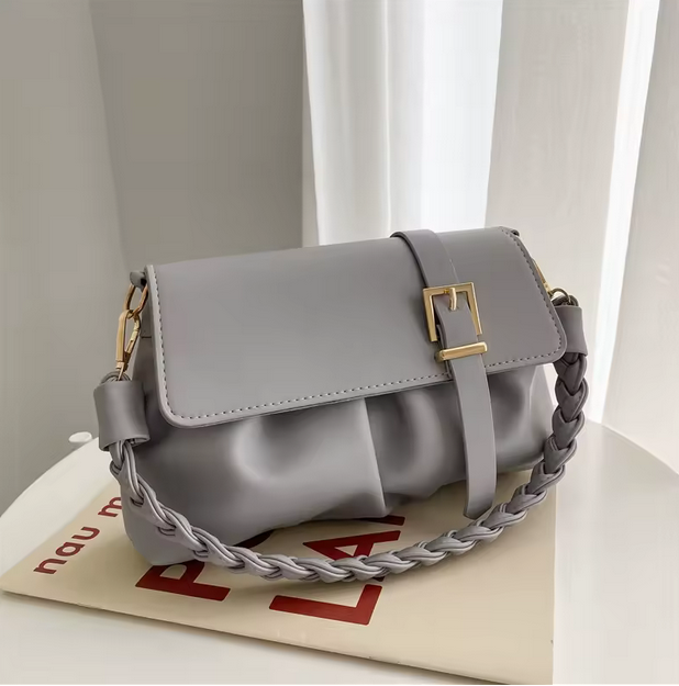 Crossbody Girls Leather Chains Handbag - BA0004