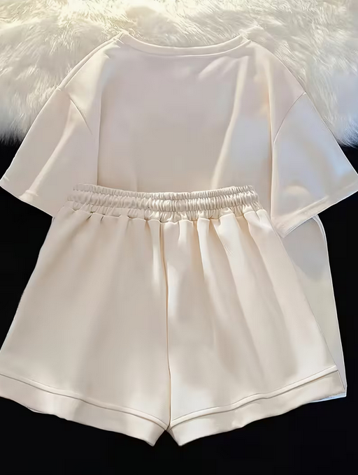 Short Sleeve T-Shirt and Casual Shorts