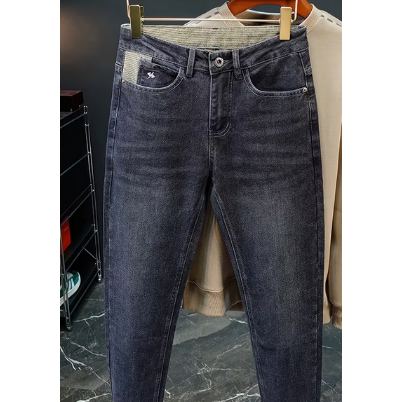 Men's Straight-Leg Stretch Denim Jeans - Slim Fit